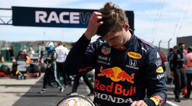 Max Verstappen, luego de la carrera del Gran Premio de Portugal. Foto: EFE
