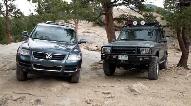 Volkswagen Touareg vs. Land Rover Discovery