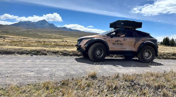 El  Nissan Ariya es 100% eléctrico recorrió los Andes ecuatorianos. Foto: Cortesía Nissan Ecuador
