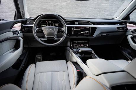 Audi e-tron 2018: fotos del interior