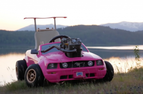 Mustang de Barbie con motor Honda