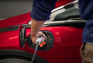 La electromovilidad es parte de la estrategia de General Motors para lograr un mundo con cero emisiones. Foto: Chevrolet Ecuador